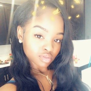 Meet your Posher, Mimi